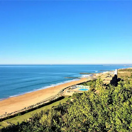 Anglet, 2 Pieces, 4 Personnes - Fr-1-3-397